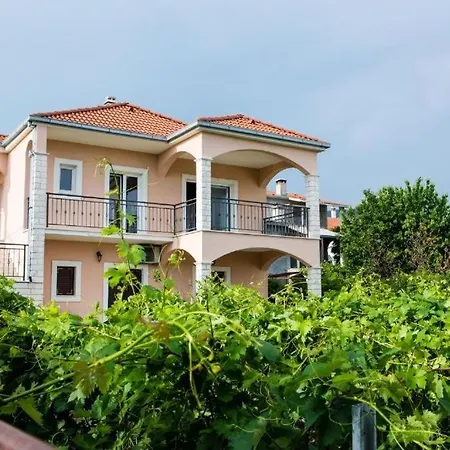 With A Parking Space Kastel Novi, - 22378 *